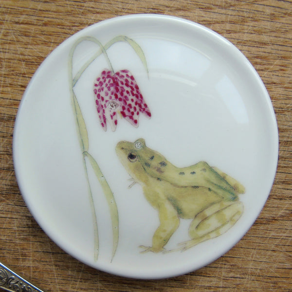 SECONDS Frog and Fritillary bone china coaster