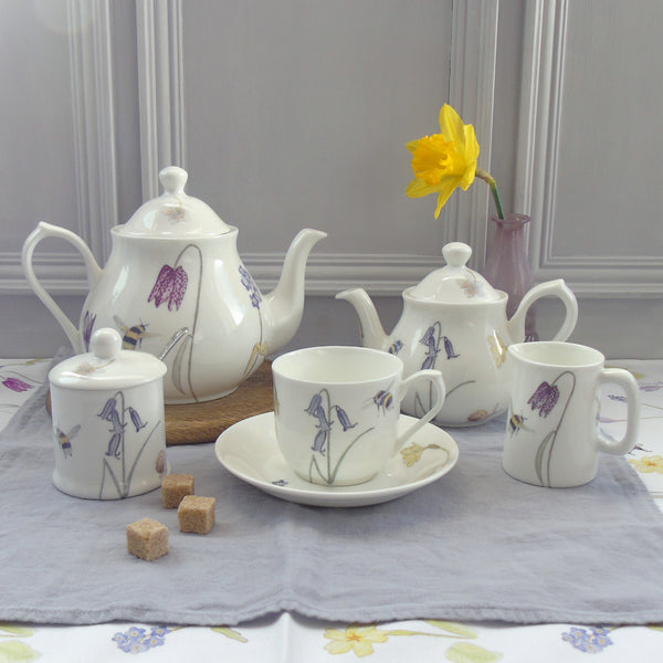 Bee and spring flower afternoon tea set